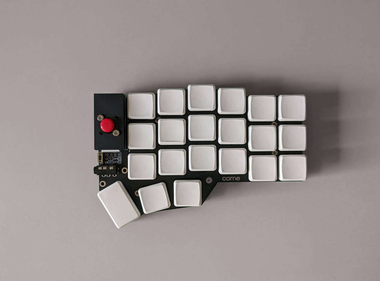 Corne Low Profile